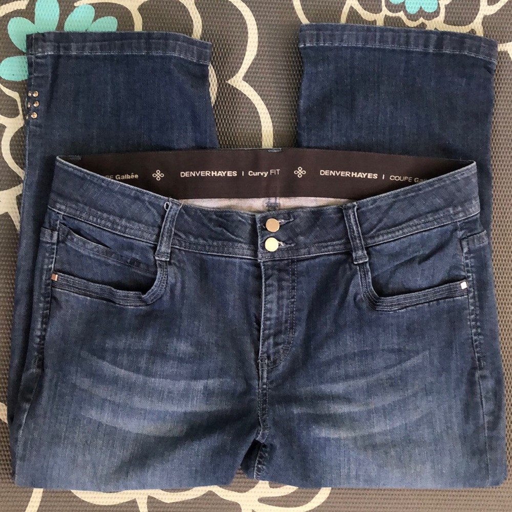 🌺Denver Hayes cropped curvy fit blue jeans🌺